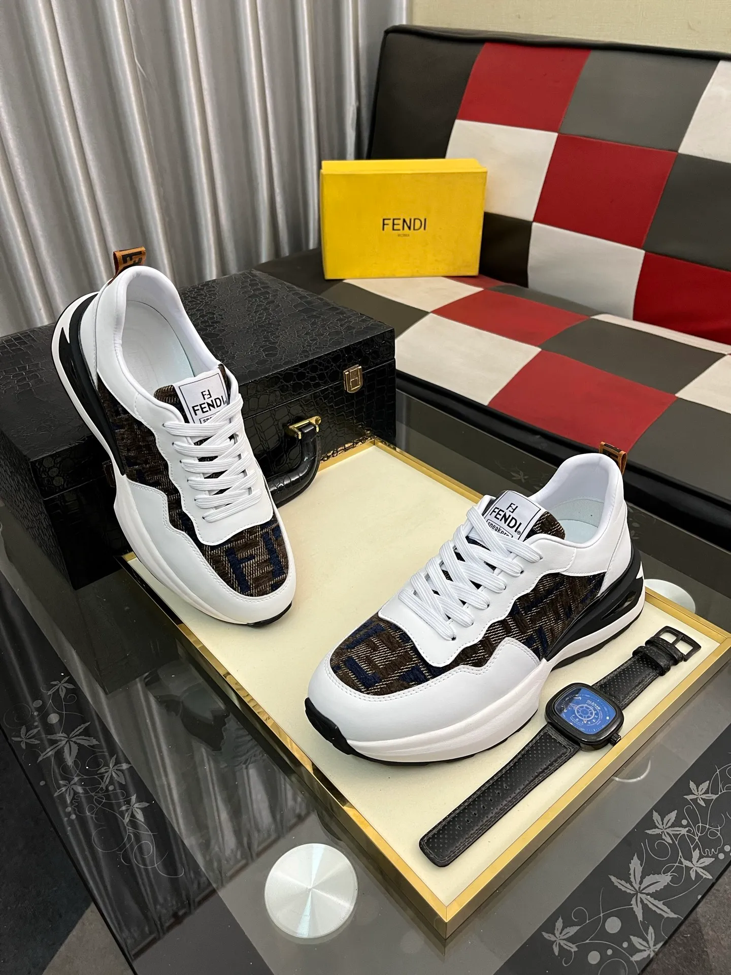 Men's Men's Shoes💰458⌚️⌚️[Fendi] Fendi's latest casual shoes for men! Available at counters simultaneously! A one-to-one replica of the original. All imported official website one-to-one cowhide fabric. The interior is made of top-grade sheepskin, and the original factory-supplied rubber outsole is used. Leading new fashion concepts. Matching code: 38-44. 4️⃣colors available